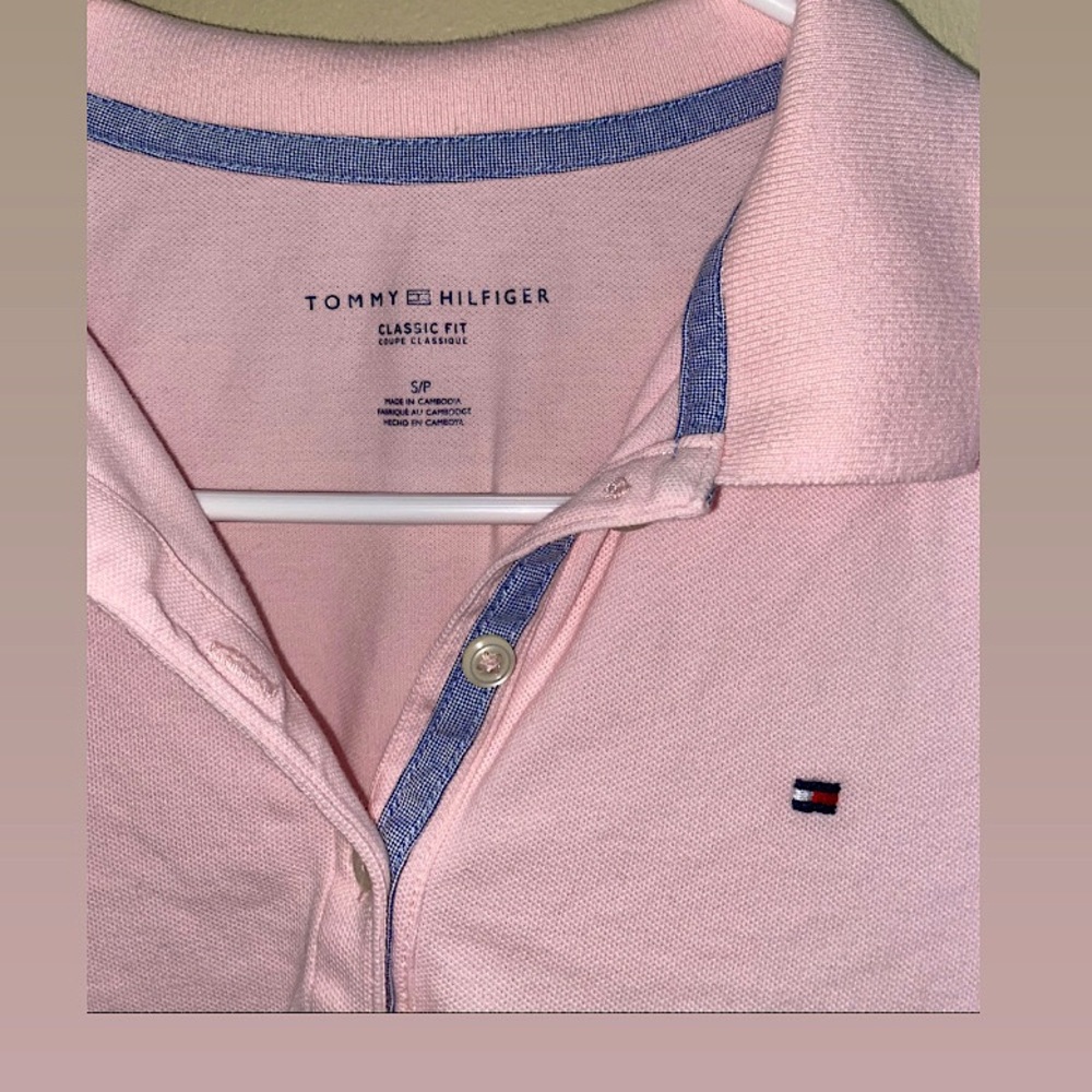 Tommy Hilfigure Button Up